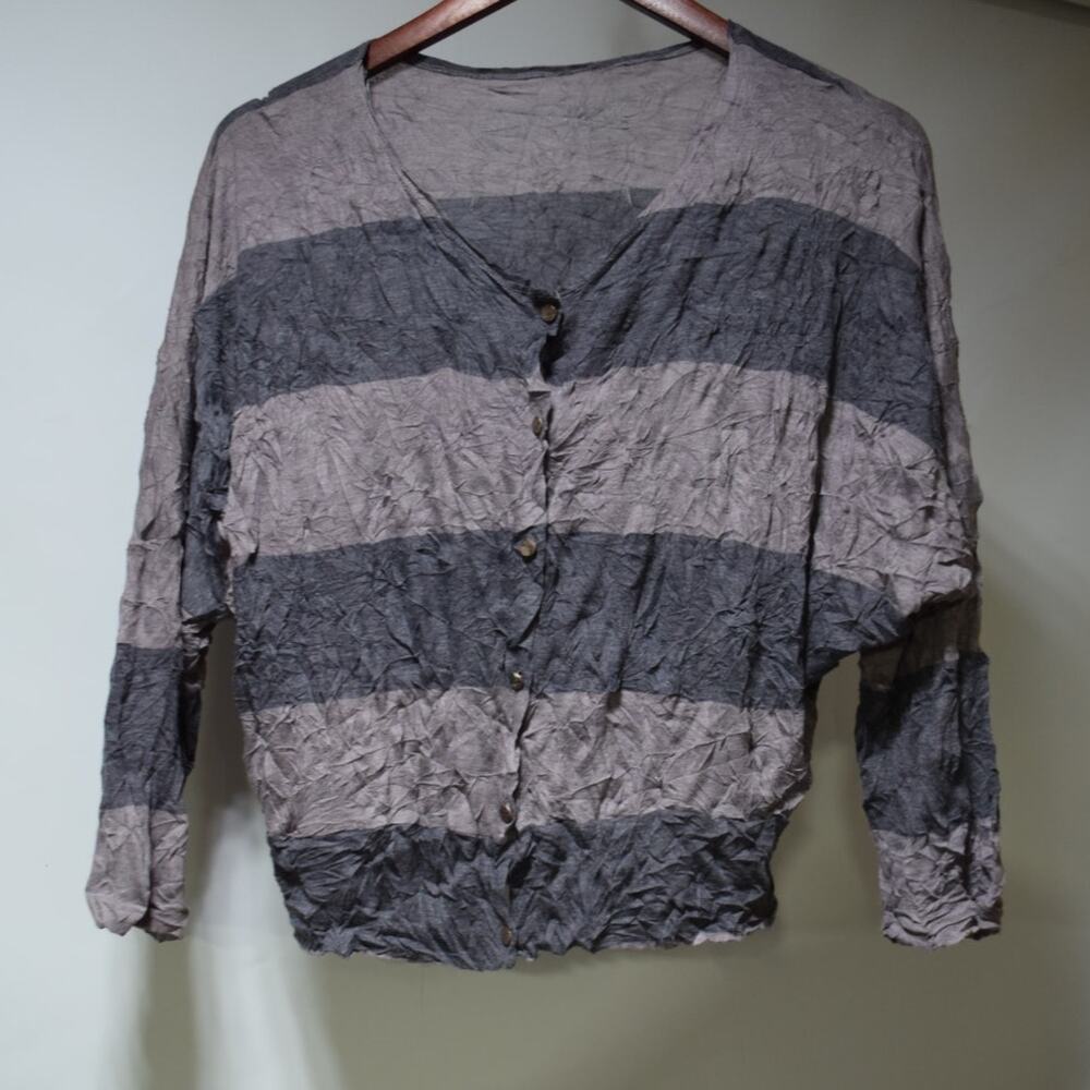Lauren Vidal Women’s Small Gray Stripe Crinkle Cardigan Viscose Blend